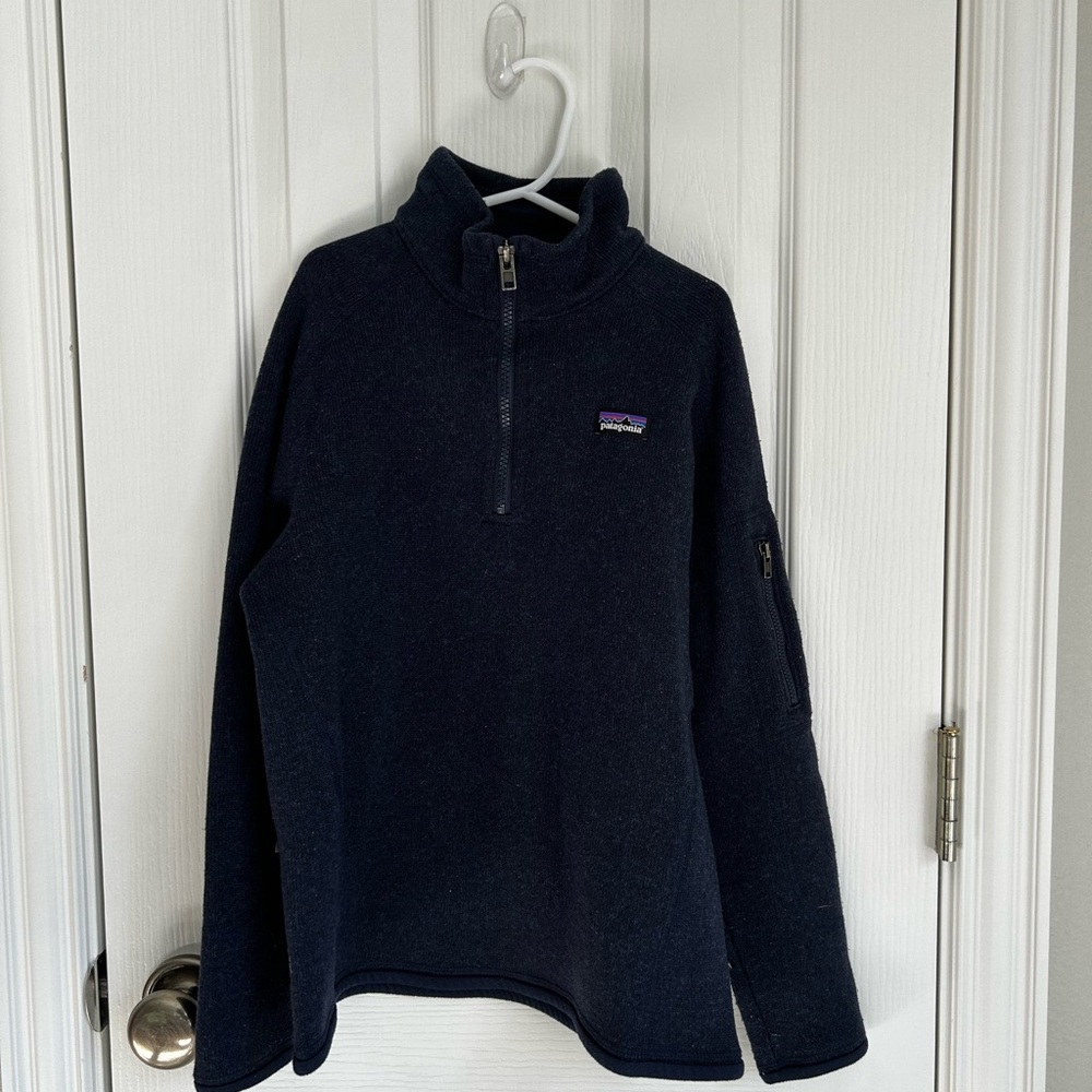 Navy blue girls Patagonia Better Sweater 1/4 zip